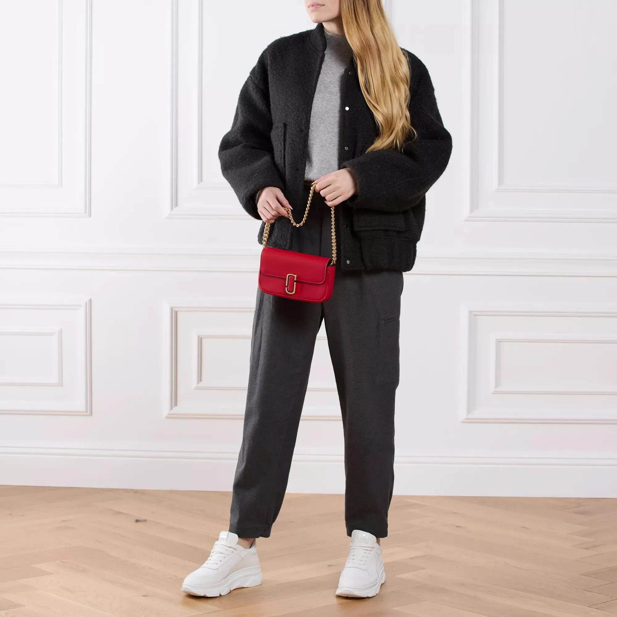   Marc Jacobs  The Mini Shoulder Bag True Red  Crossbody Bag 
