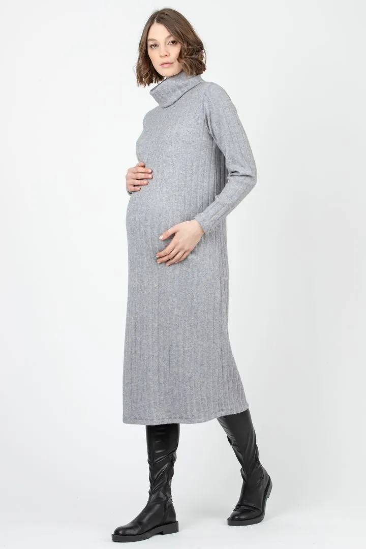 Midi Umstandsstrickkleid mit Rollkragen hellgrau